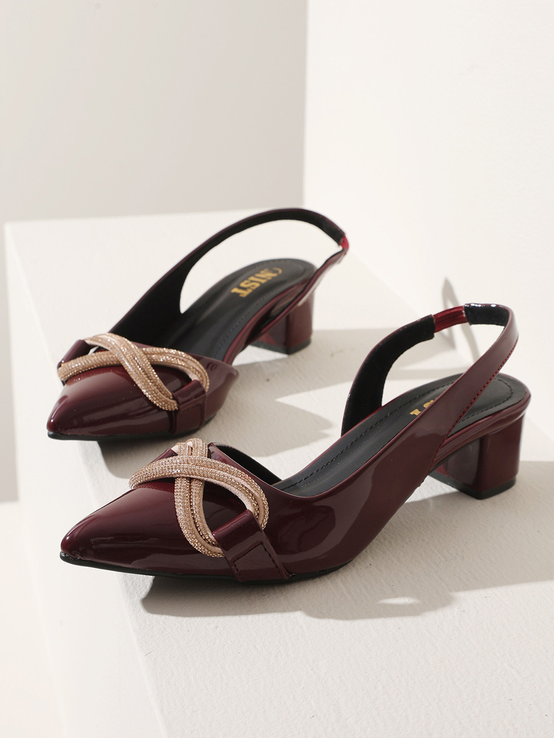GNIST Embellished Block Pumps with Buckles