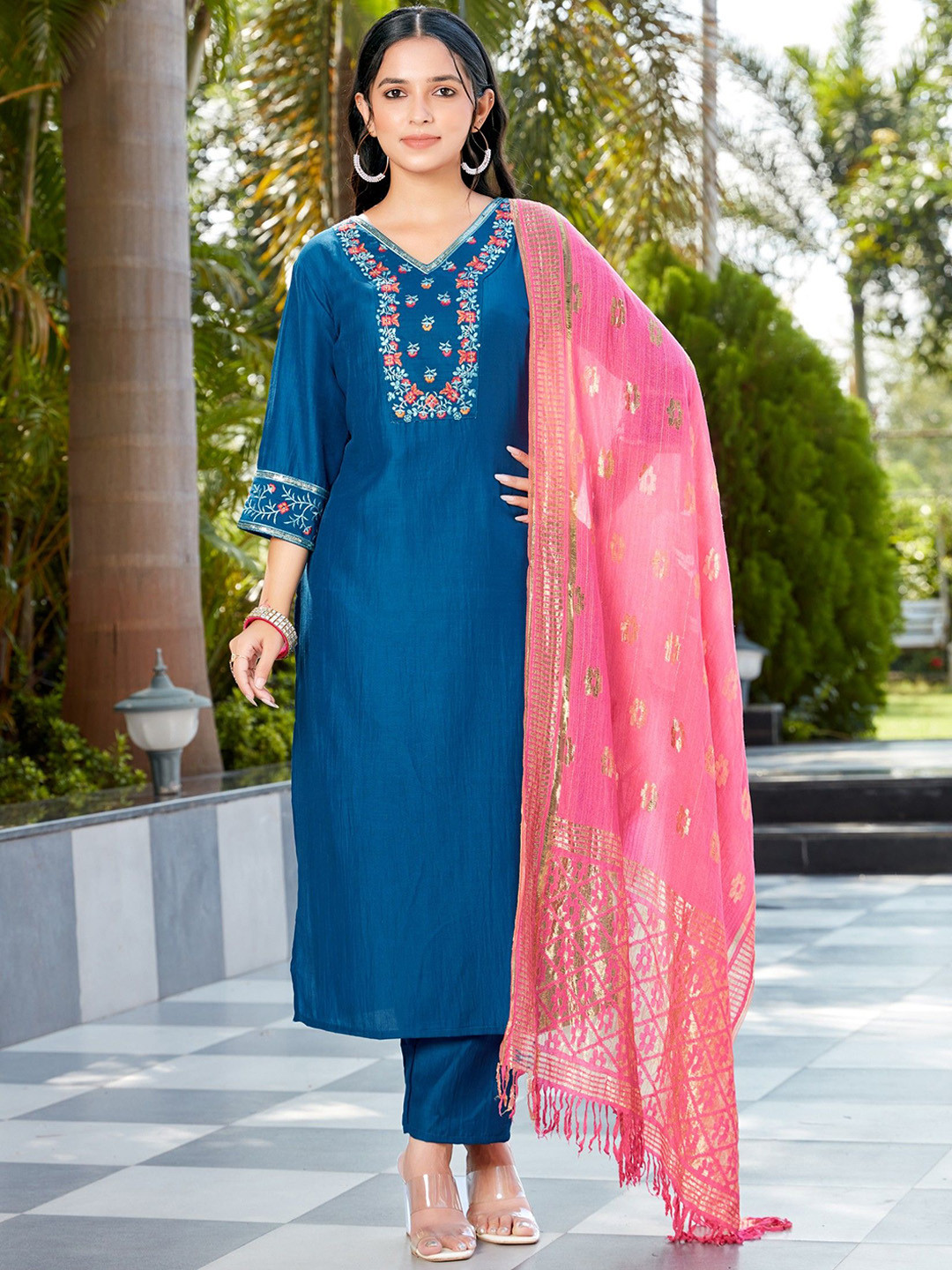 SARVAGNA Embroidered Thread Work Pure Silk V- Neck Kurta with Trousers & With Dupatta
