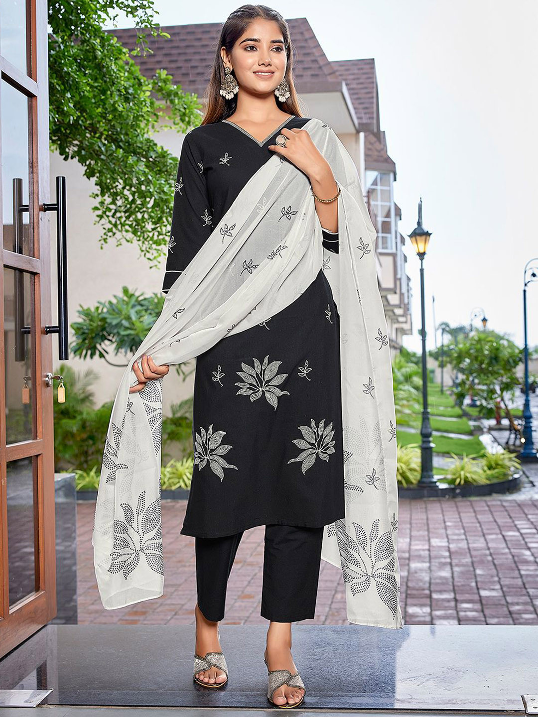 Royal Export Floral Embroidered Cotton V-Neck Straight Kurta With Trousers And Dupatta