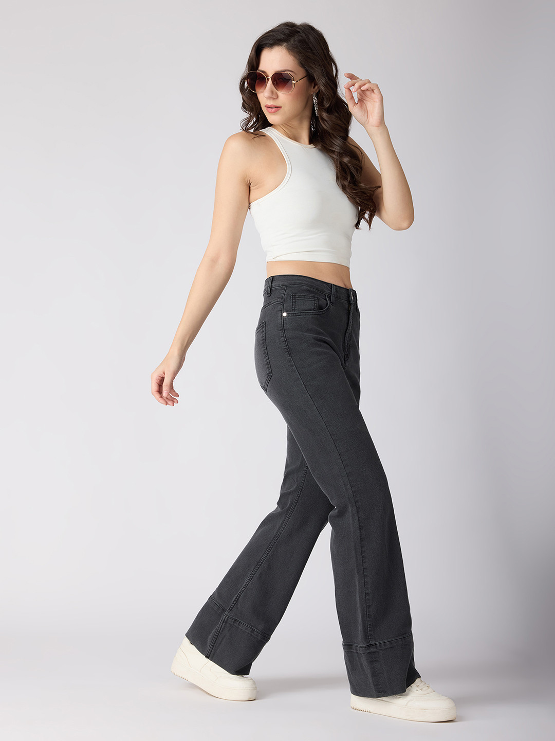 Globus Cotton Stretch Solid Mid-Rise Wide Bottom Hem Bootcut Jeans