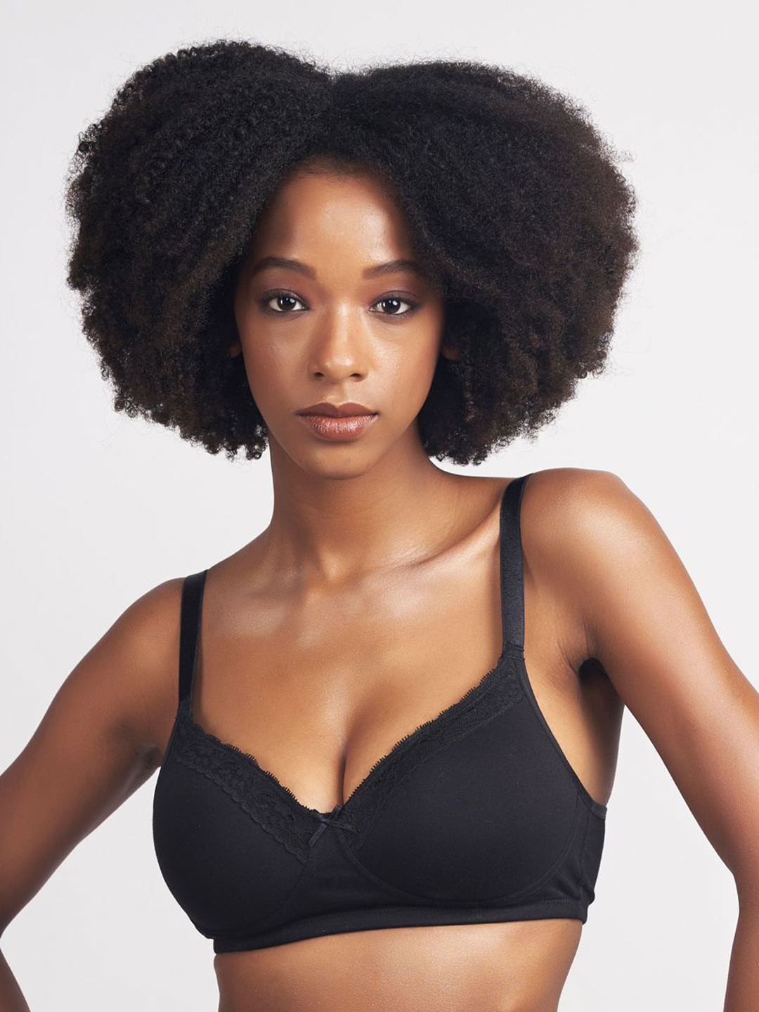 Chelvet Deep coverage Lighlty Padded Bra  Seamless & Non Wired