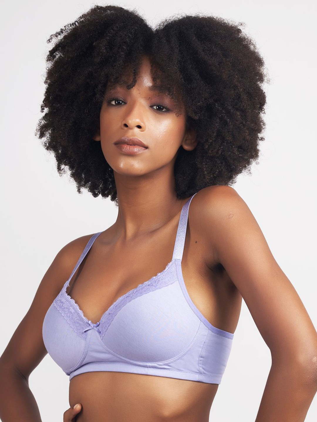 Chelvet Deep coverage Lighlty Padded Bra  Seamless & Non Wired