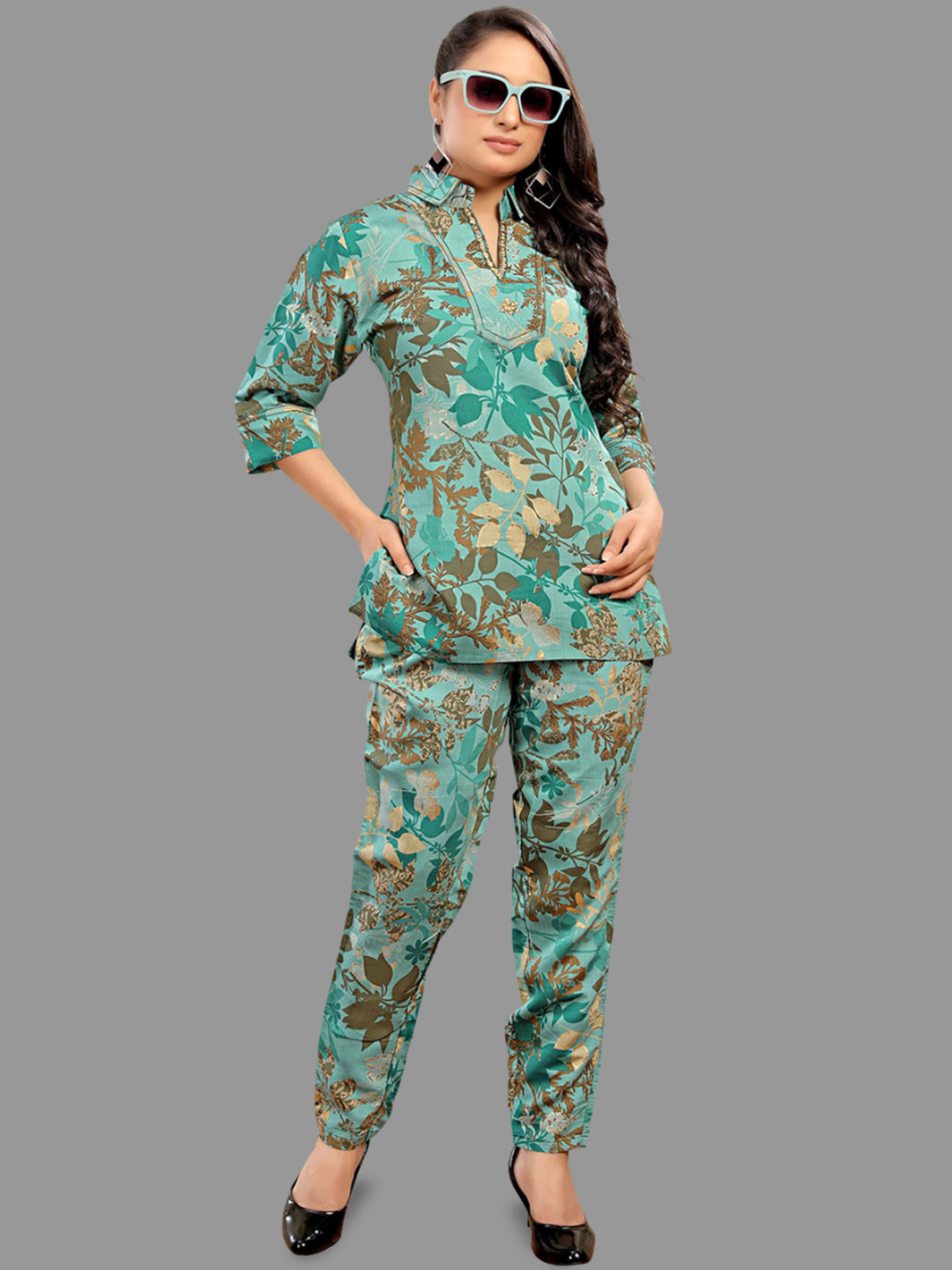 PANGHAT COLLECTION Floral Printed Chanderi Cotton Shirt Collar Kurta With Trousers
