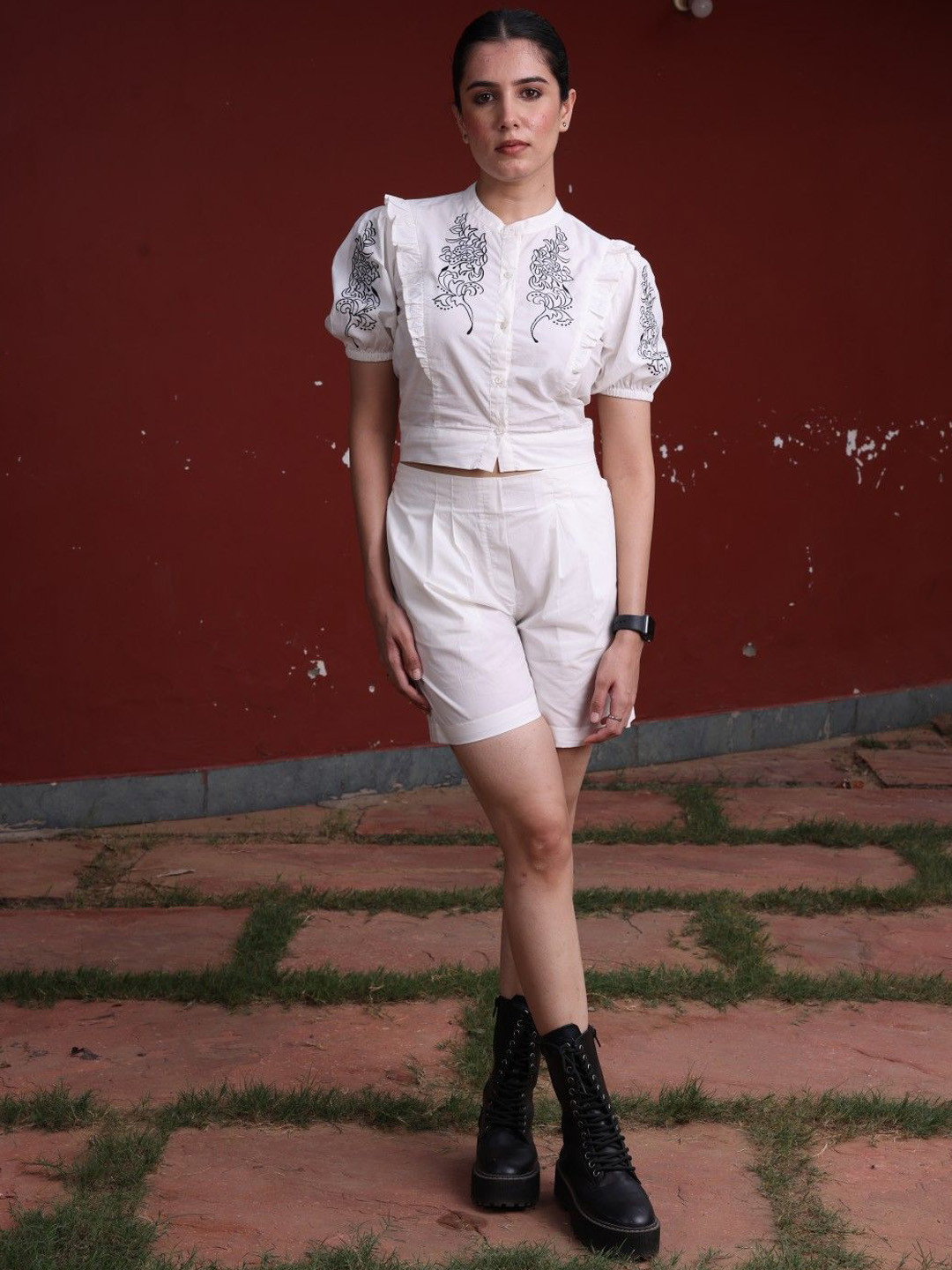 Sands of India  Embroidered Pure Cotton Shirt With Shorts