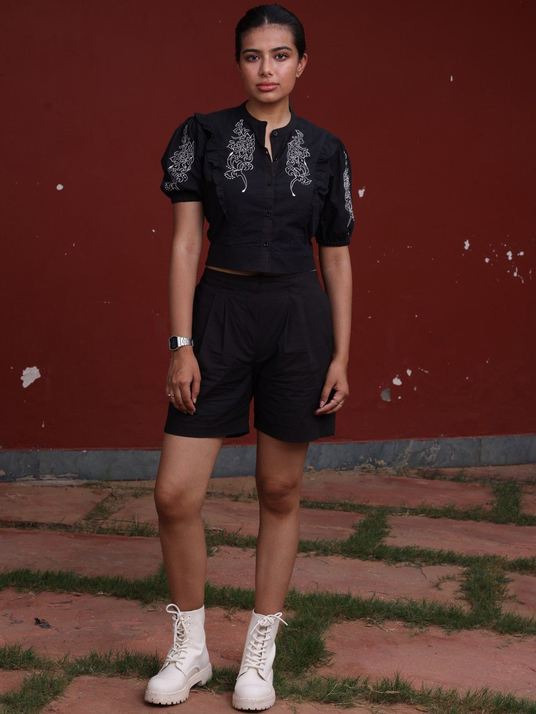 Sands of India Embroidered Pure Cotton Shirt With Shorts