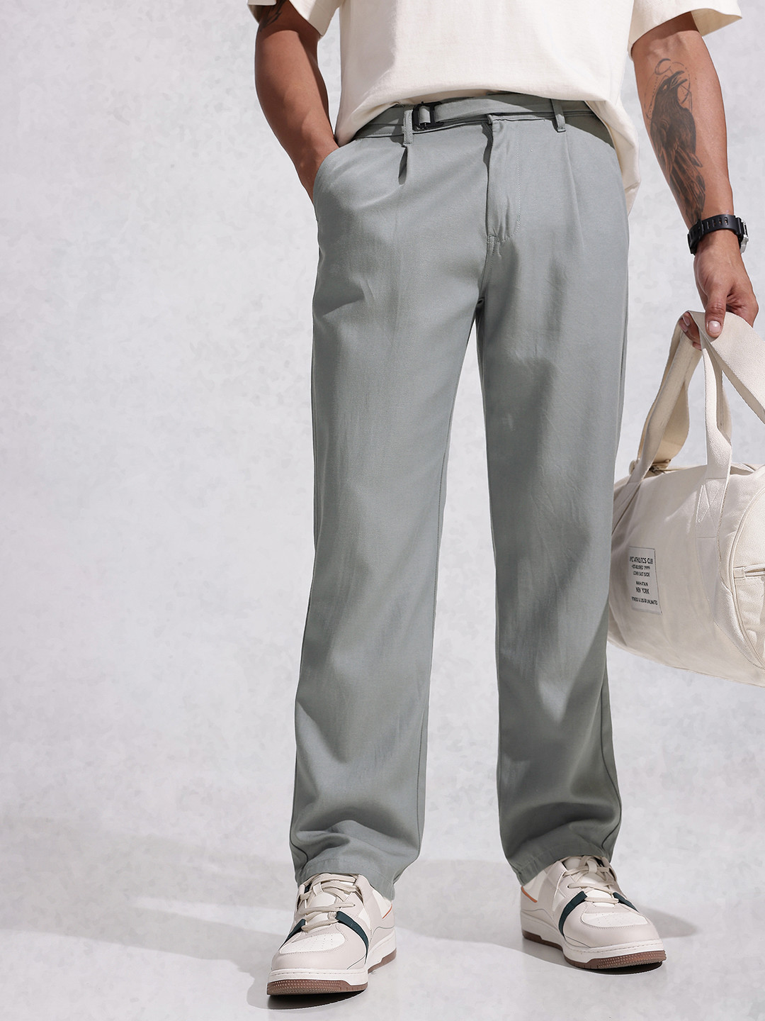WROGN Men Anti Fit Pleated Chinos Trousers Comes With A Fabric Belt
