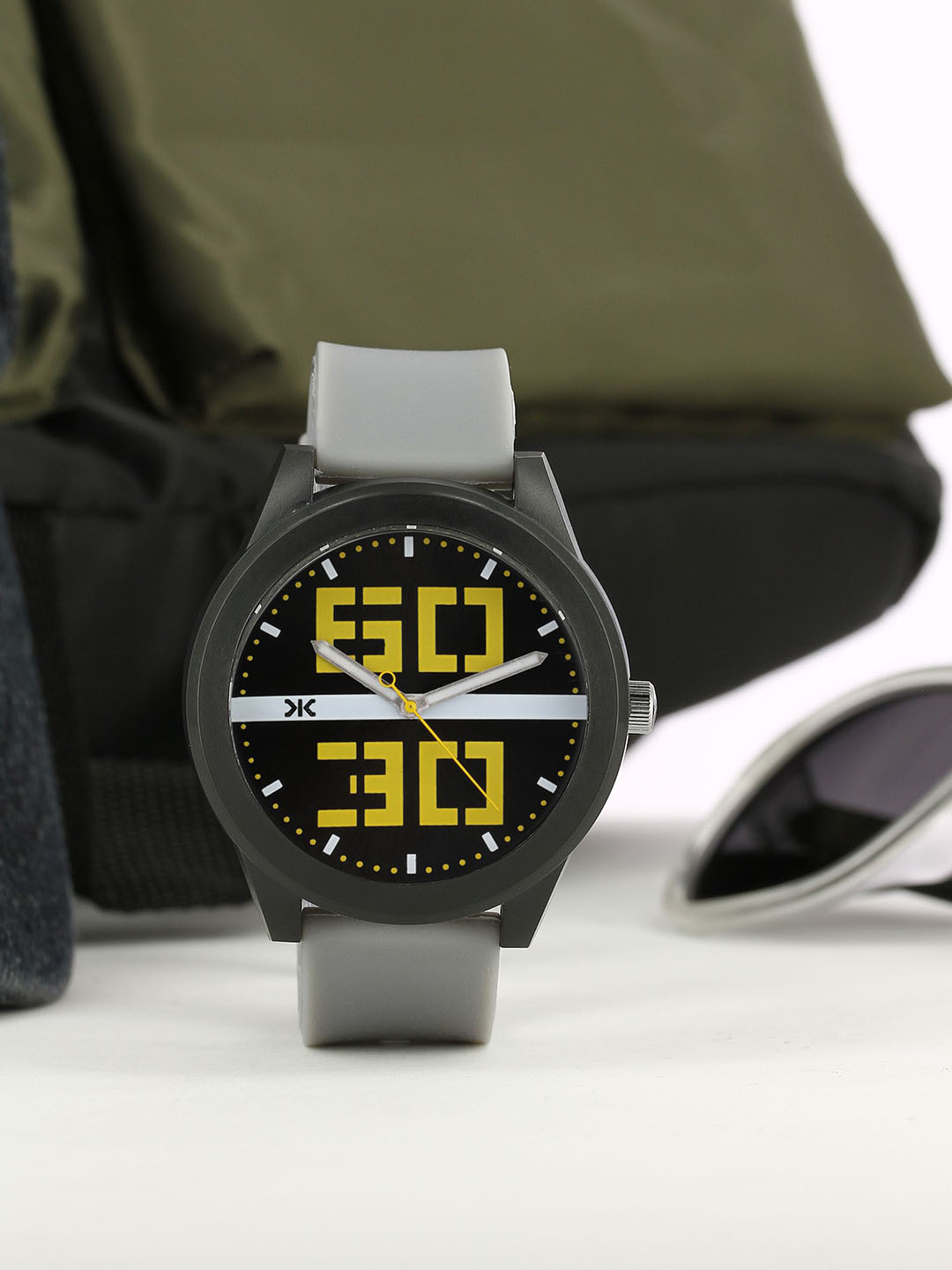 Killer Men Brass Embellished Dial & Straps Analogue Watch KLM020G