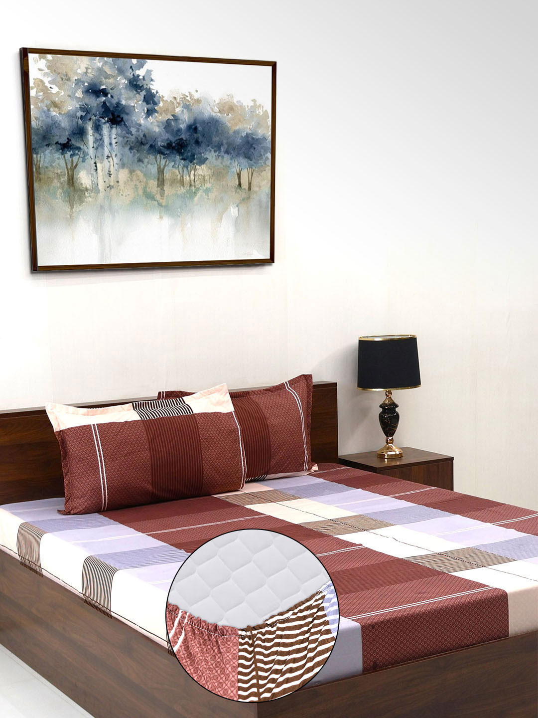 Steve & Anderson Maroon Geometric Microfiber 164 TC Fitted King Bedsheet with 2 Pillow Covers-183 x 198 cm