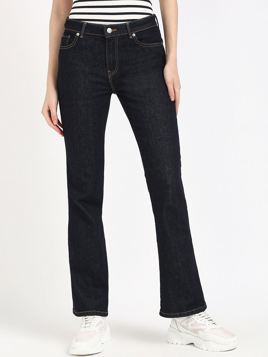 Tommy Hilfiger Women Bootcut Stretchable Jeans