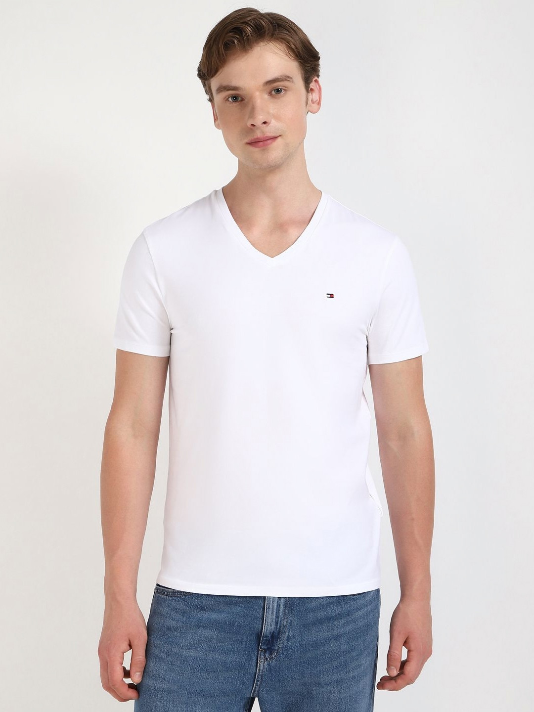 Tommy Hilfiger Men CORE STRETCH Solid V-Neck Cotton T-shirt