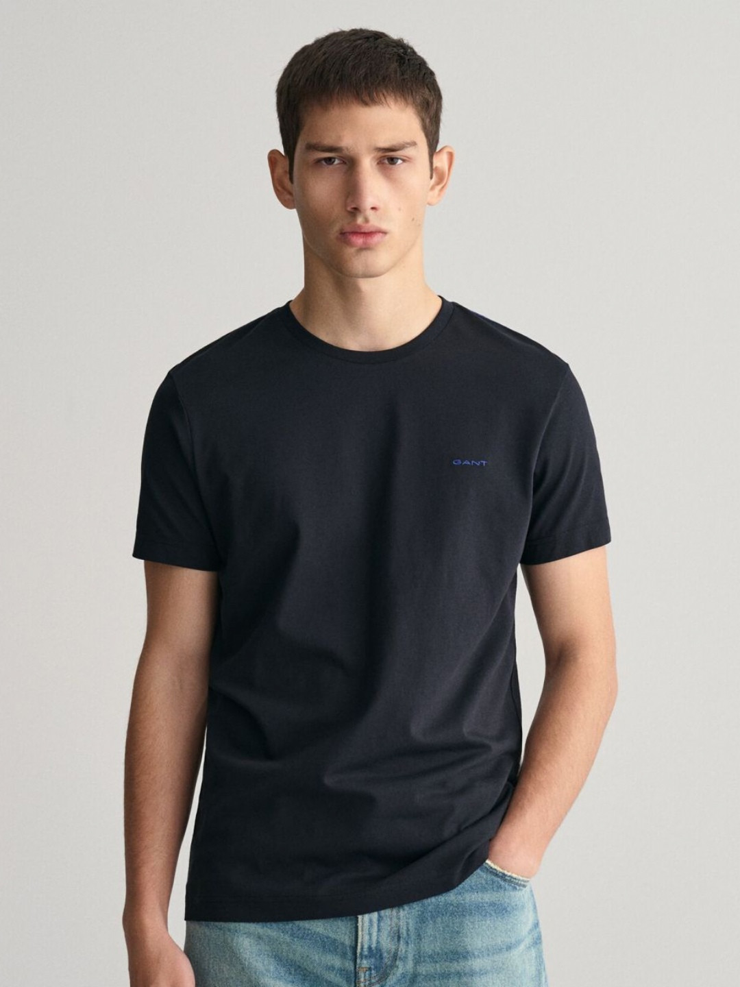 GANT Men Solid Contrast Logo Round Neck Cotton Slim Fit T-shirt
