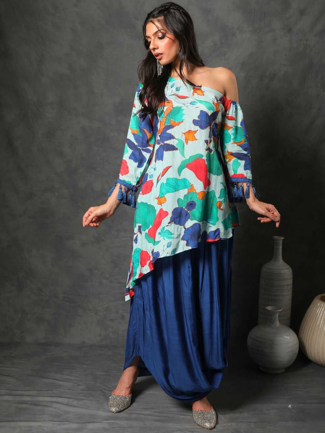 Label Ishnya Printed One Shoulder Top With Skirt