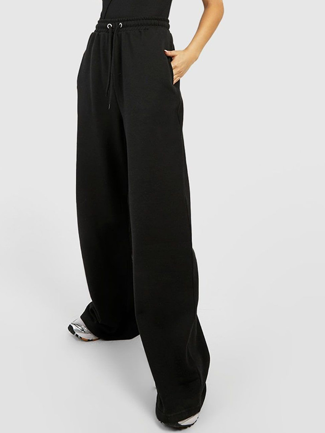 LA CHIC PICK Women Straight Fit Mid Rise Cotton Track Pant