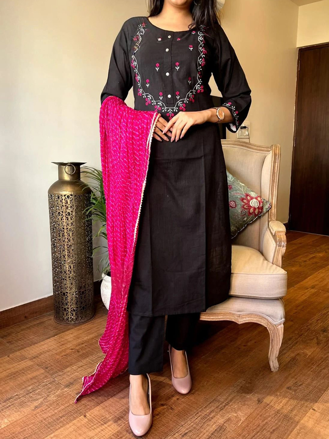 The Hope Thread Work Round Neck Pure Cotton Kurta With Trousers And Dupatta