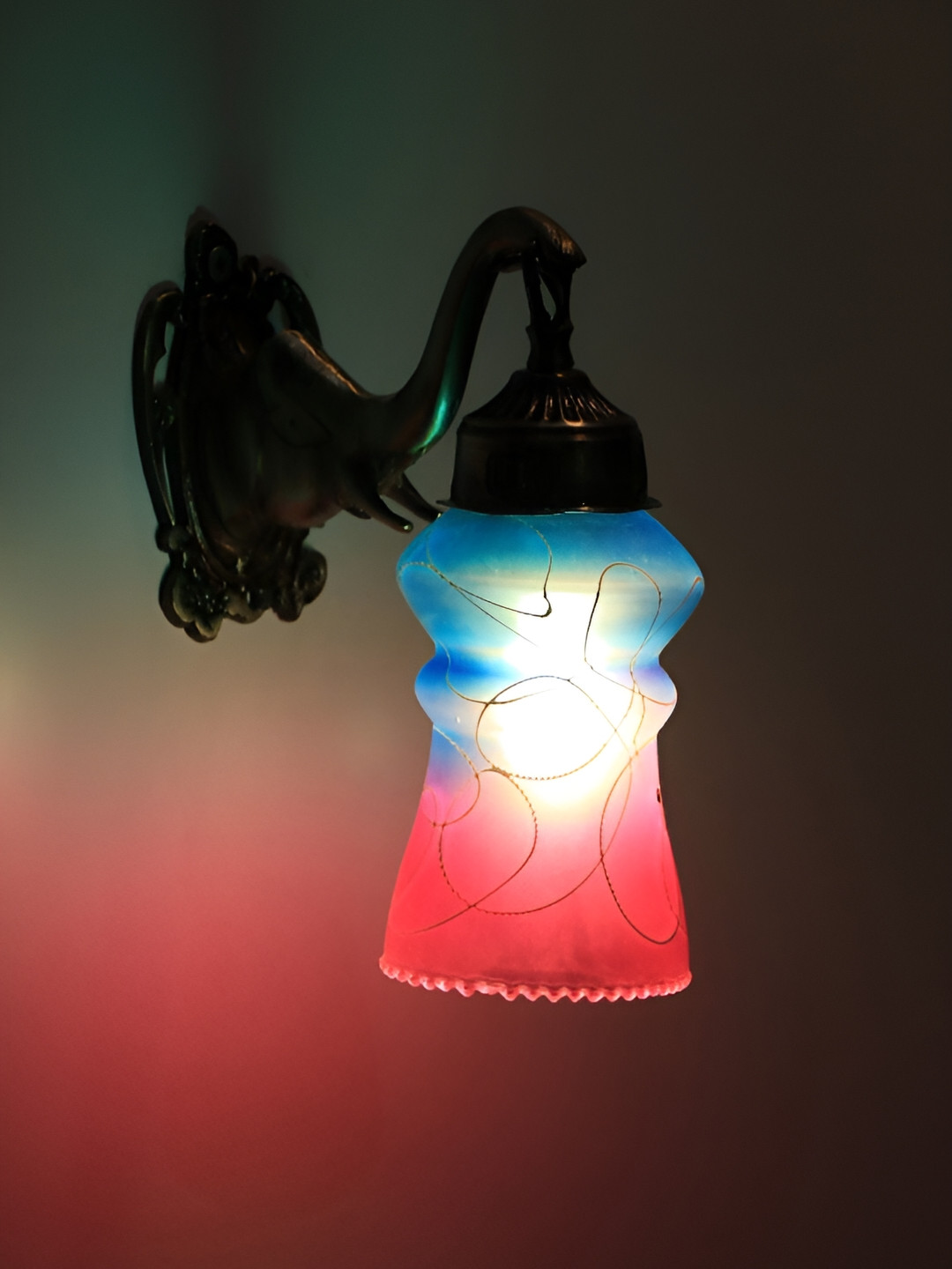 VAGalleryKing Purple & Blue Printed Bell Shaped Antique Elephant Design Glass Wall Lamp