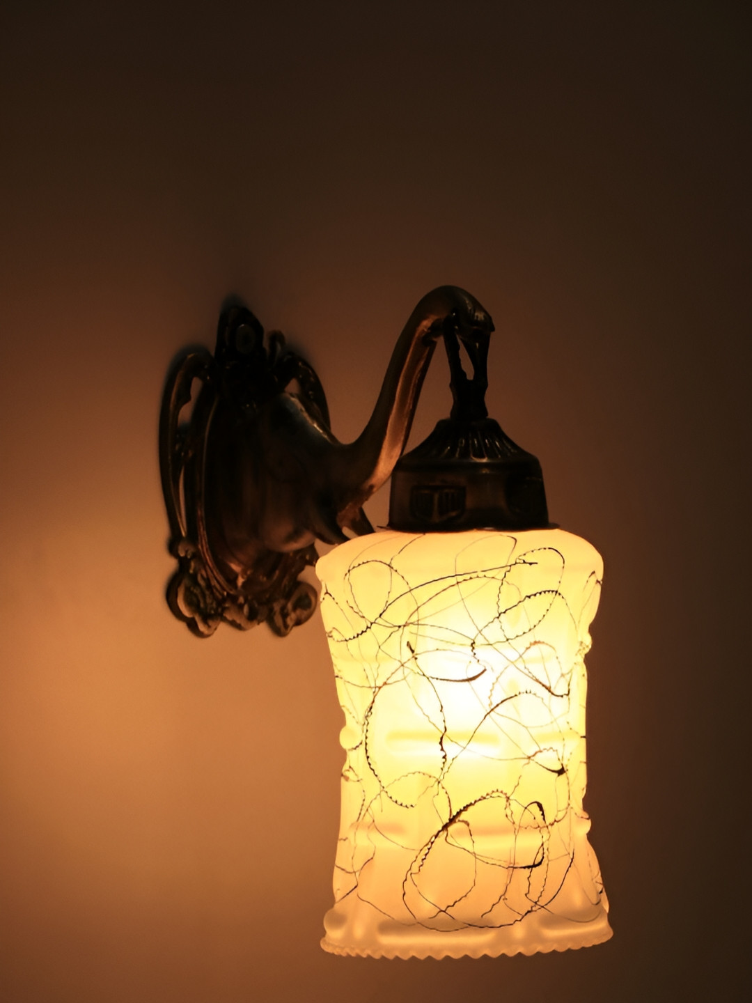 VAGalleryKing White & Black Textured Elephant Design Glass Bell Shaped Wall Lamp