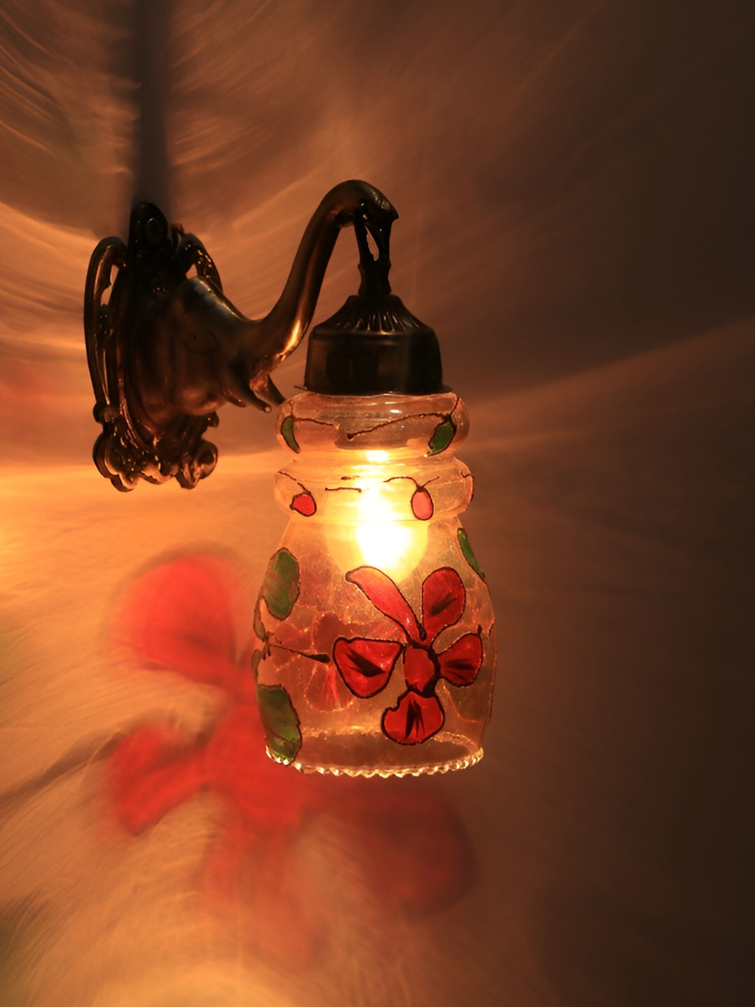 VAGalleryKing Gold Toned & Red Toned Printed Antique Elephant Design Glass Wall Lamp