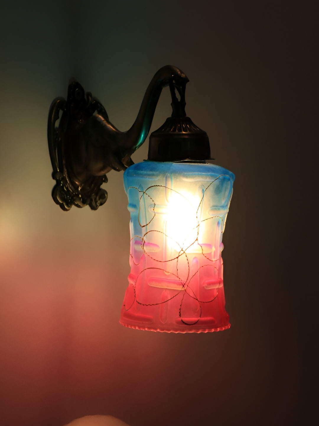 VAGalleryKing Purple & Blue Printed Bell Shaped Antique Elephant Design Glass Wall Lamp