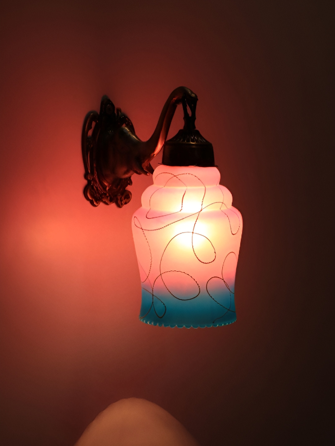 VAGalleryKing Purple & Blue Printed Bell Shaped Antique Elephant Design Glass Wall Lamp