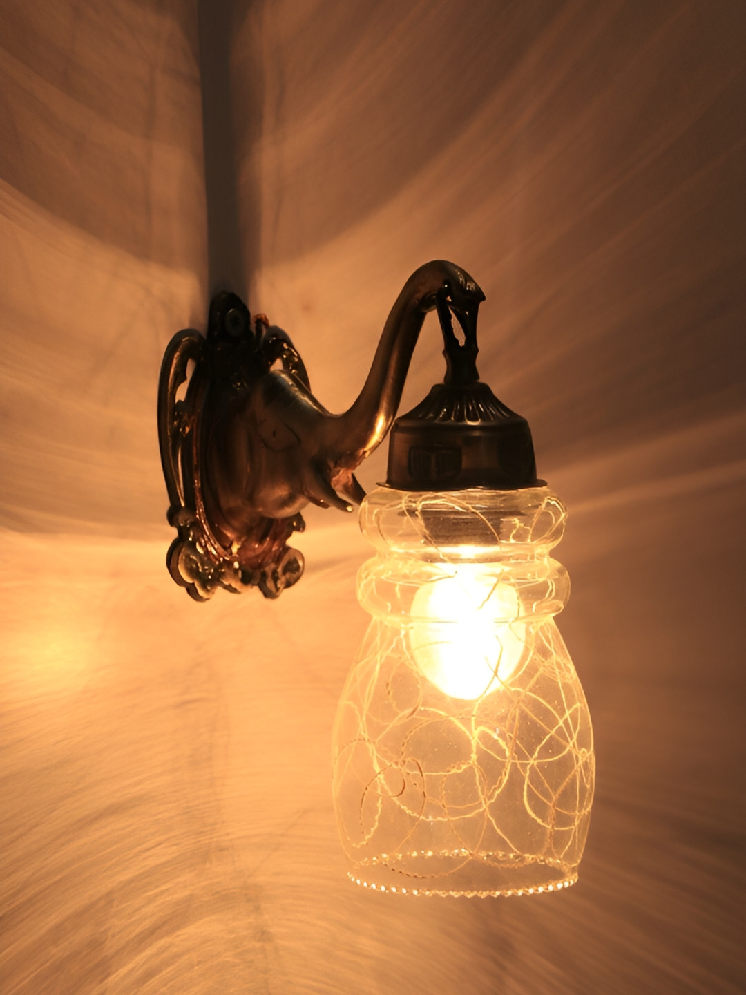 VAGalleryKing Transparent & White Printed Antique Elephant Design Glass Wall Lamp