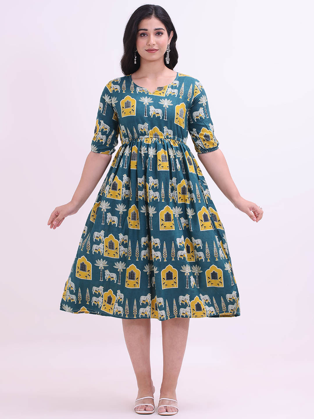 Intizer Conversational Printed Notch-Neck Ethnic Dresses