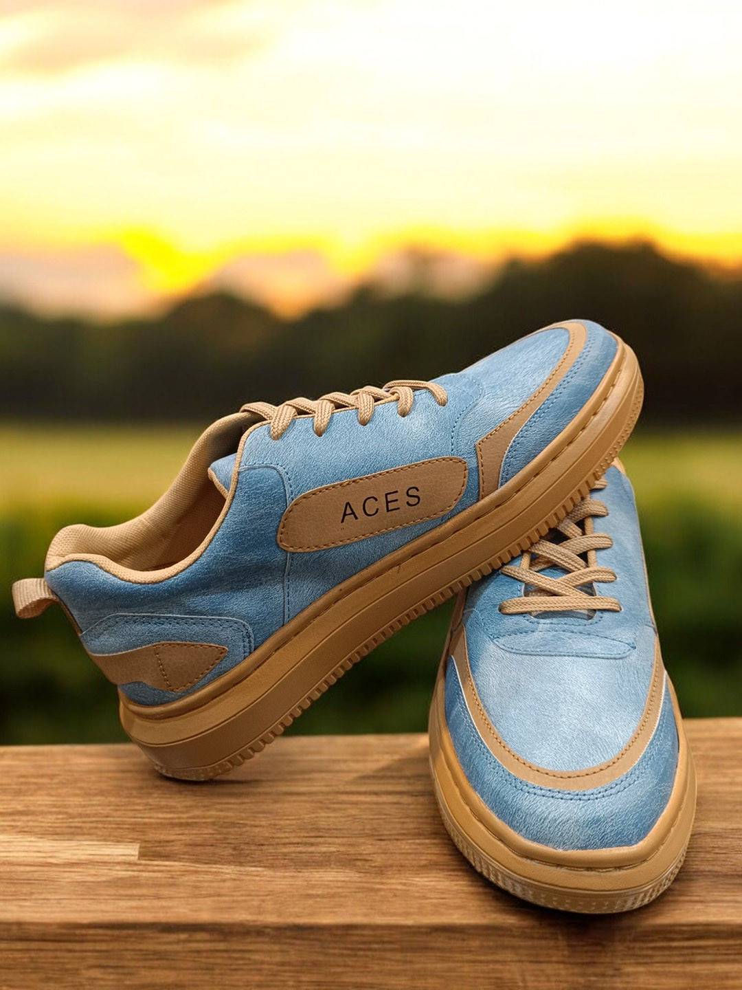 ACES Men Striped Nubuck Sneakers