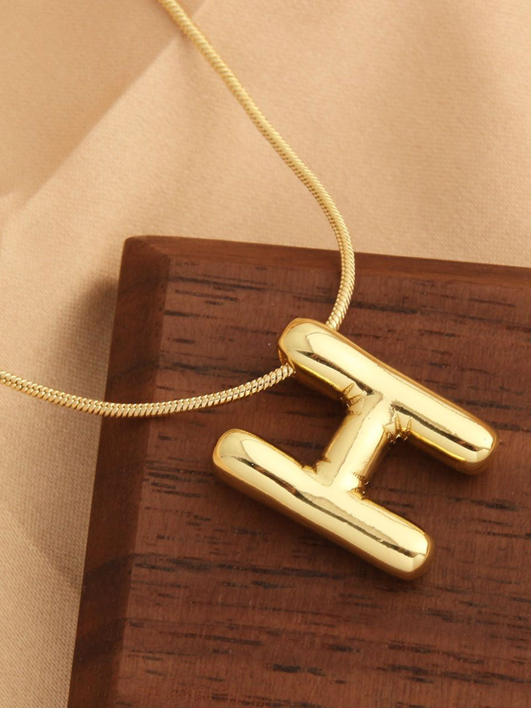 DIVASTRI Gold-Plated Anti-Tarnish H Initial Alphabet Stainless Steel Pendant With Chain