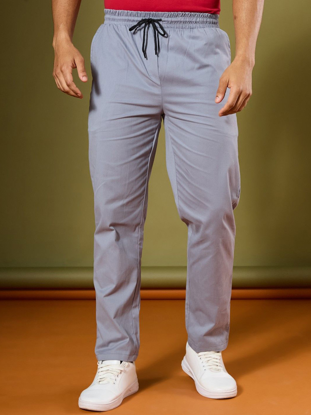 AAHWAN Men Relexed Fit Straight Leg High-Rise Trouser