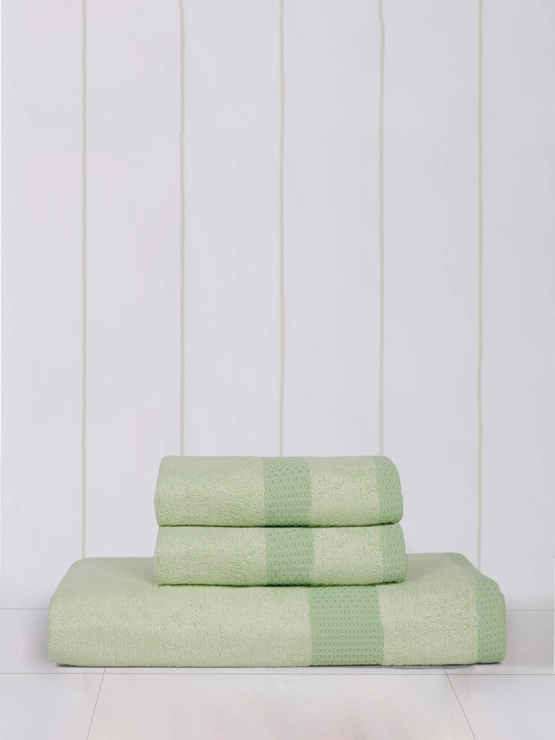 Mulberry Living 3Pcs Neon Green Solid Bamboo Bliss Set of 1 Bath & 2 Hand Towels