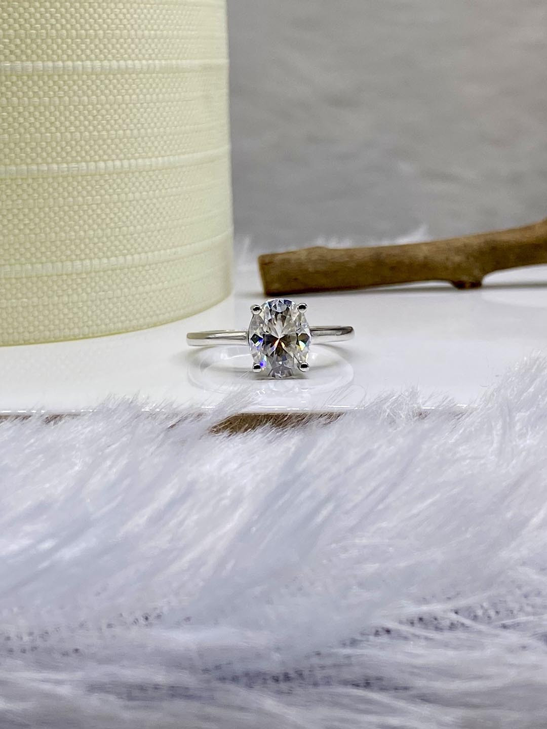 Cutiefy By Fiona diamonds Elanora Moissanite 925 Sterling Silver-Plated CZ Studded Ring