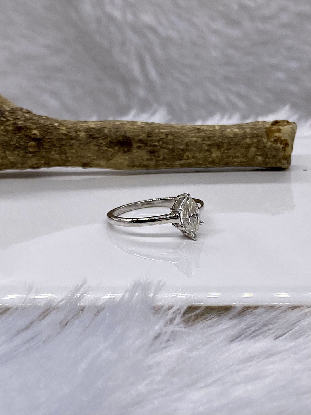 Cutiefy By Fiona diamonds Havanna Moissanite 925 Sterling Silver-Plated Stone-Studded Ring