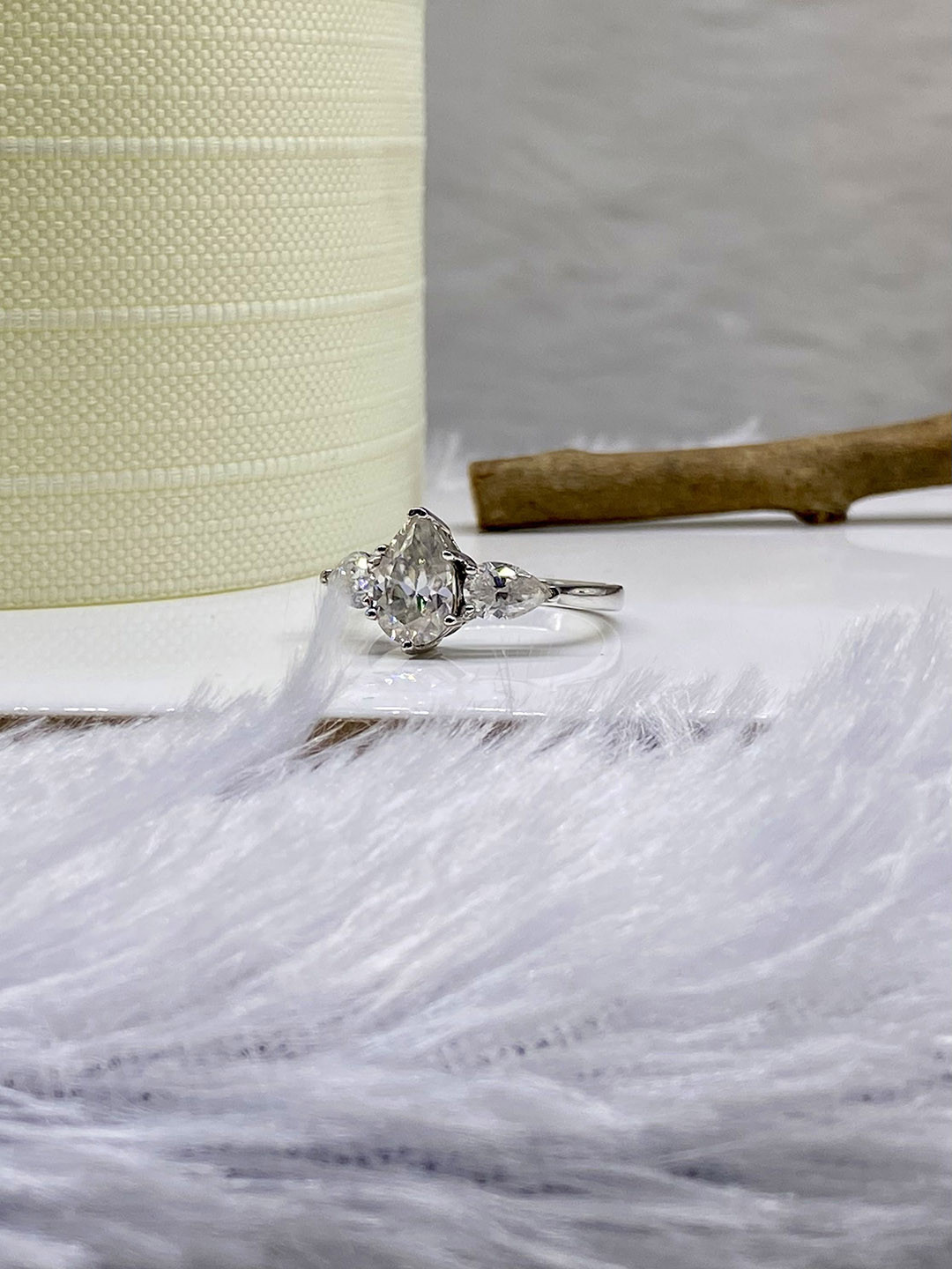 Cutiefy By Fiona diamonds Xylena Moissanite 925 Sterling Silver-Plated Stone Studded Ring