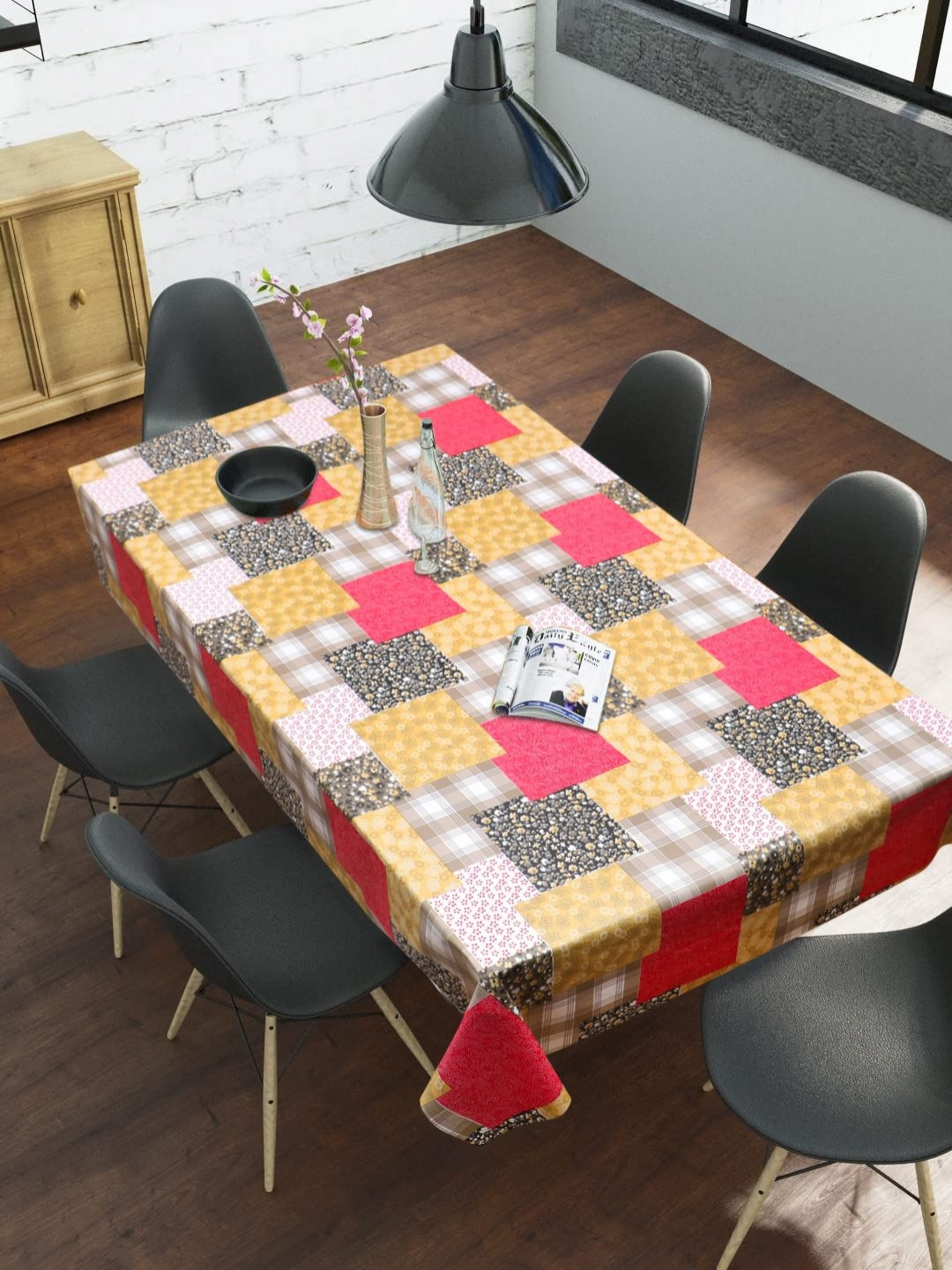 LooMantha Beige & Pink Geometric Printed Rectangle Shaped Waterproof 6-Seater Table Cover