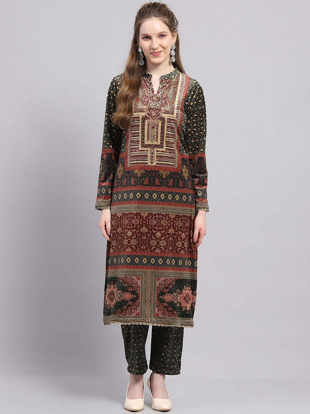 Monte Carlo Ethnic Motifs Printed Mandarin Collar Beaded Straight Kurta With Trouser