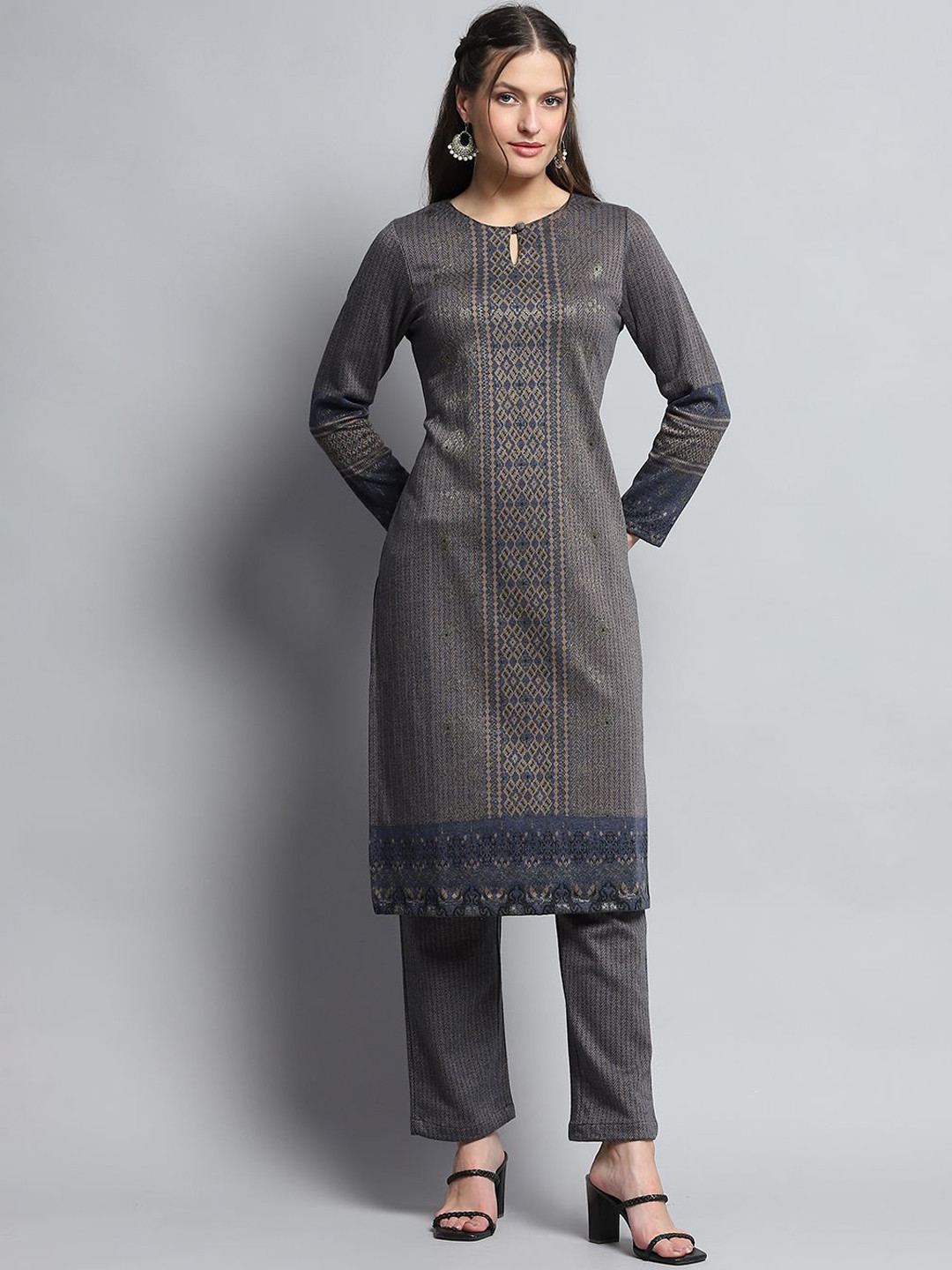 Monte Carlo Ethnic Motifs Woven Design Keyhole Neck Straight Kurta With Trousers
