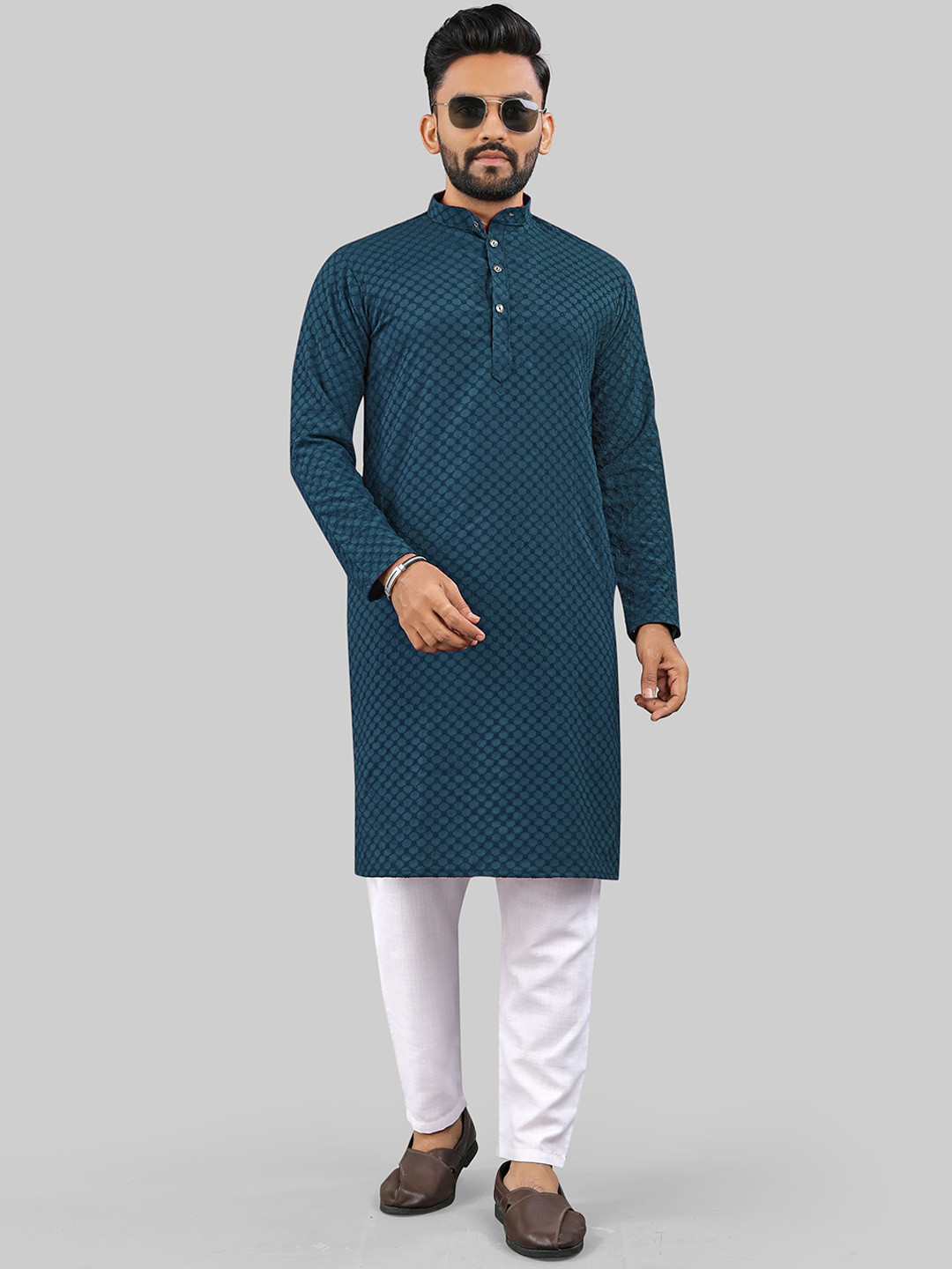 CHARLOTTE GRACIOUS Geometric Printed Thread Work Mandarin Collar Straight Kurta