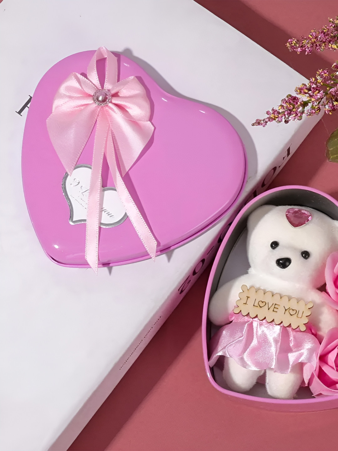 Ascension Pink & White 4 Pieces Teddy and Roses Heart Shaped Gift Box
