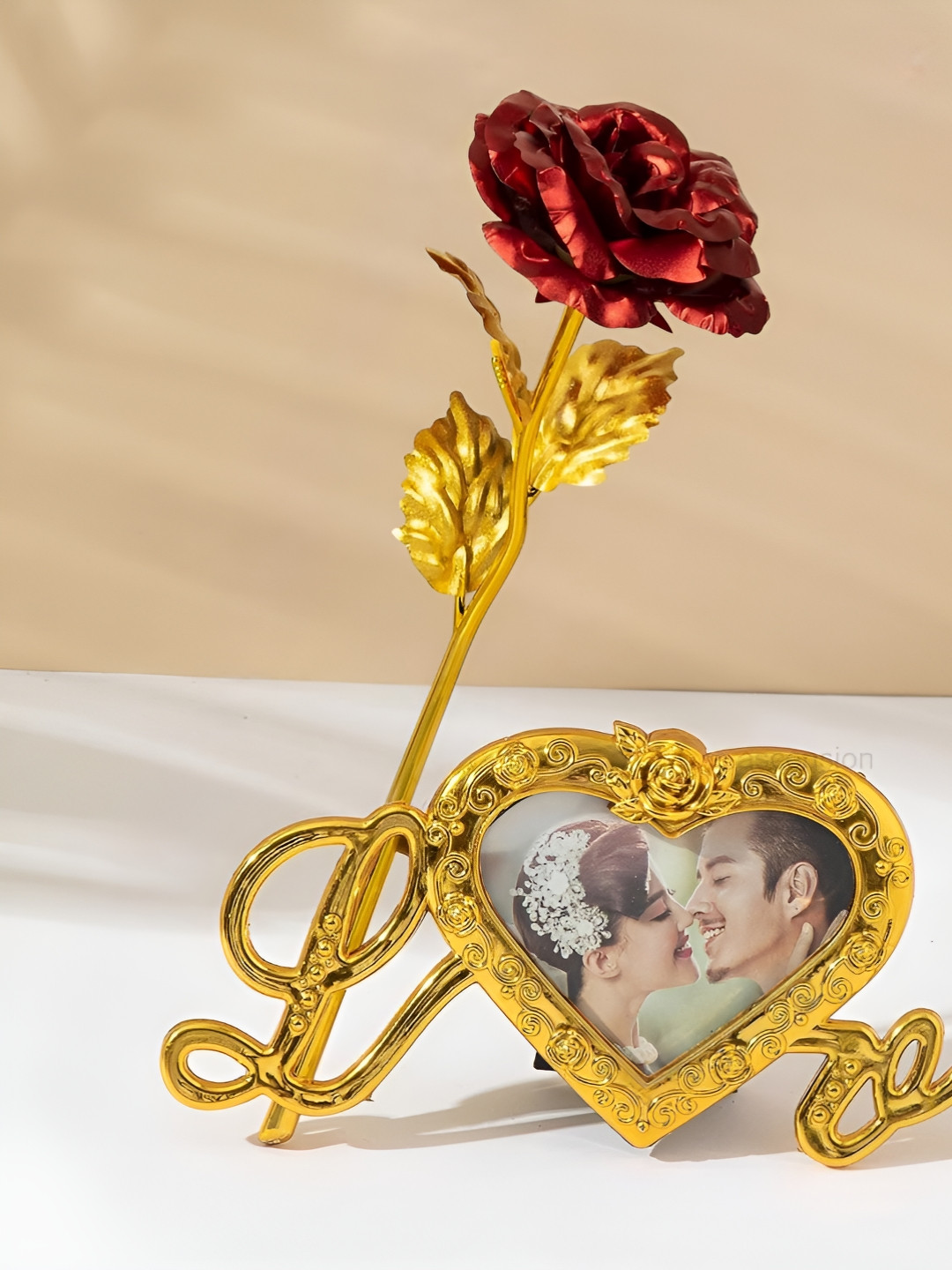 Ascension Gold-Toned & Red 2 Pieces Textured Rose Flower With Love Photo Frame