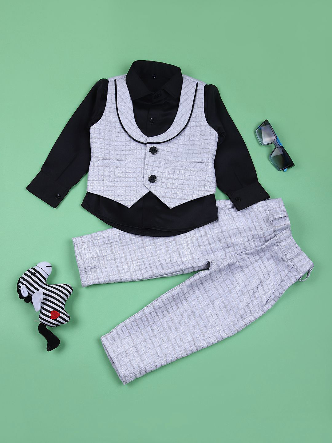 V-Mart Boys Self-Design Single-Breasted Four-Piece Suits