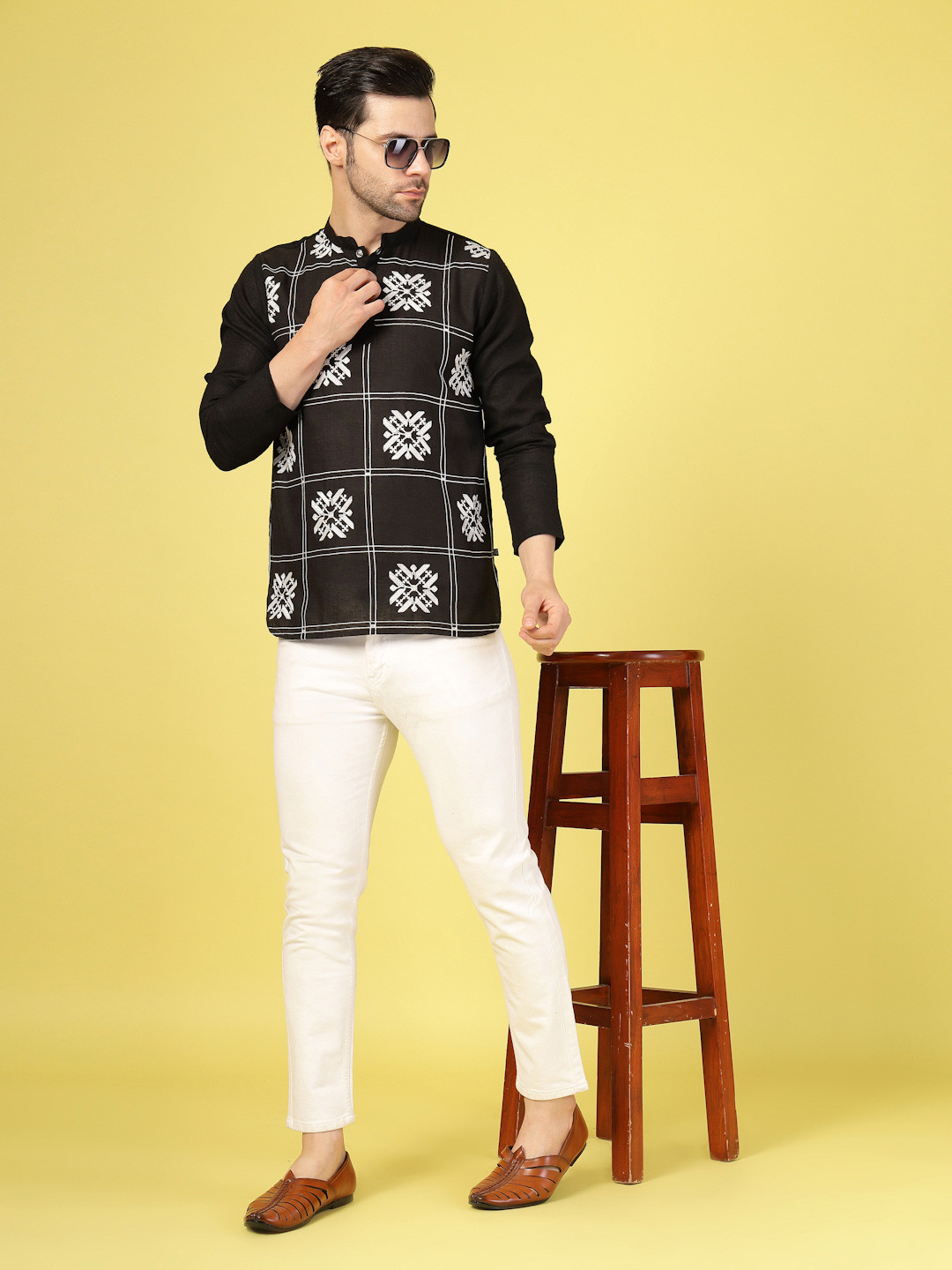 Rigo Men Regular Fit Band Collar Windowpane Checks Cotton Casual Shirt