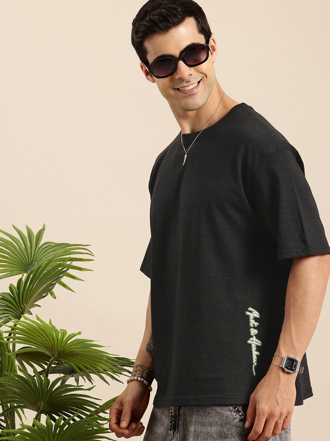 Mast & Harbour Oversized Round Neck T-shirt