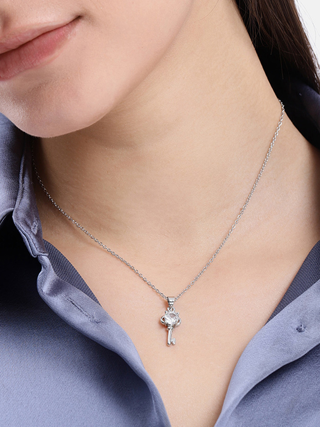 DressBerry Chain Silver Toned Chain With Pendant