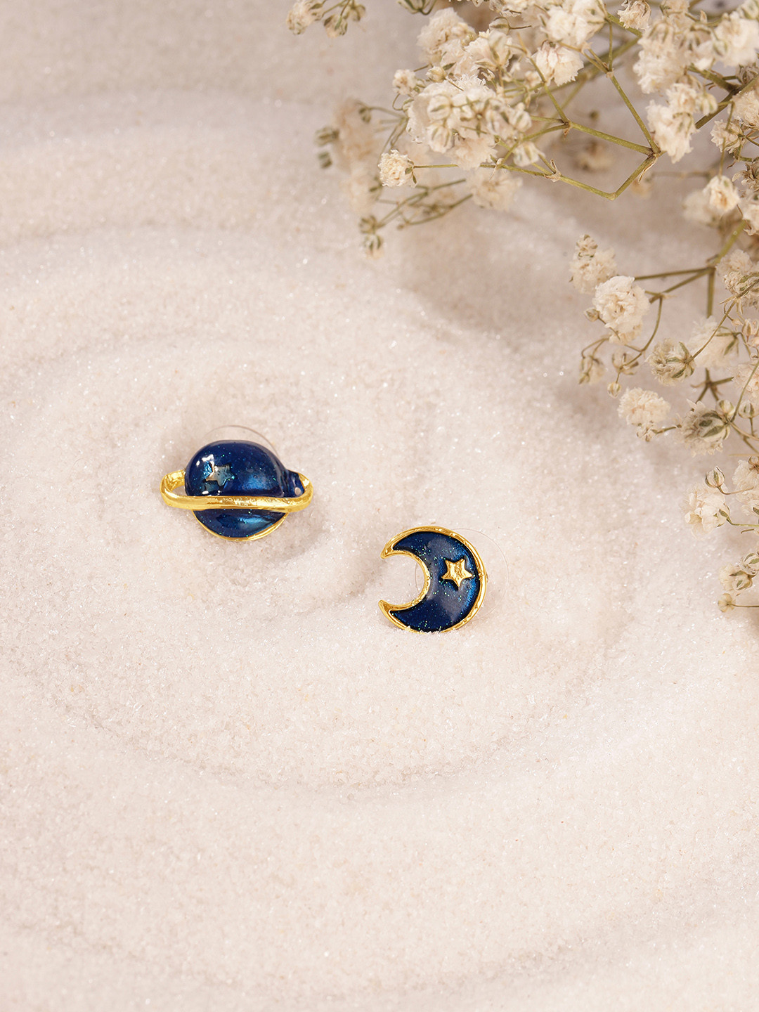 DressBerry Quirky Space Studs Earrings