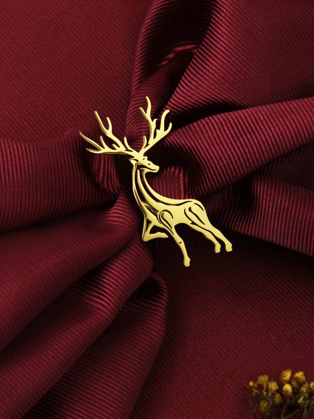 House of Pataudi Men Gold-Plated Stainless Steel Stag Brooch