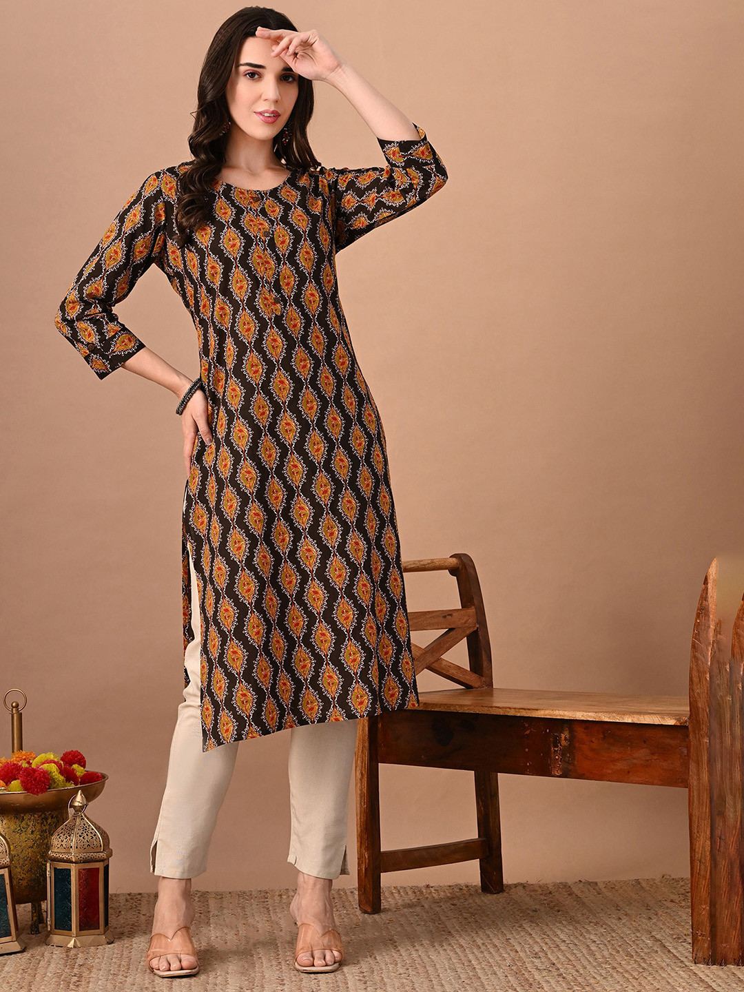 RAJPUTANA CAMISA Floral Printed Round Neck Cotton Straight Kurta