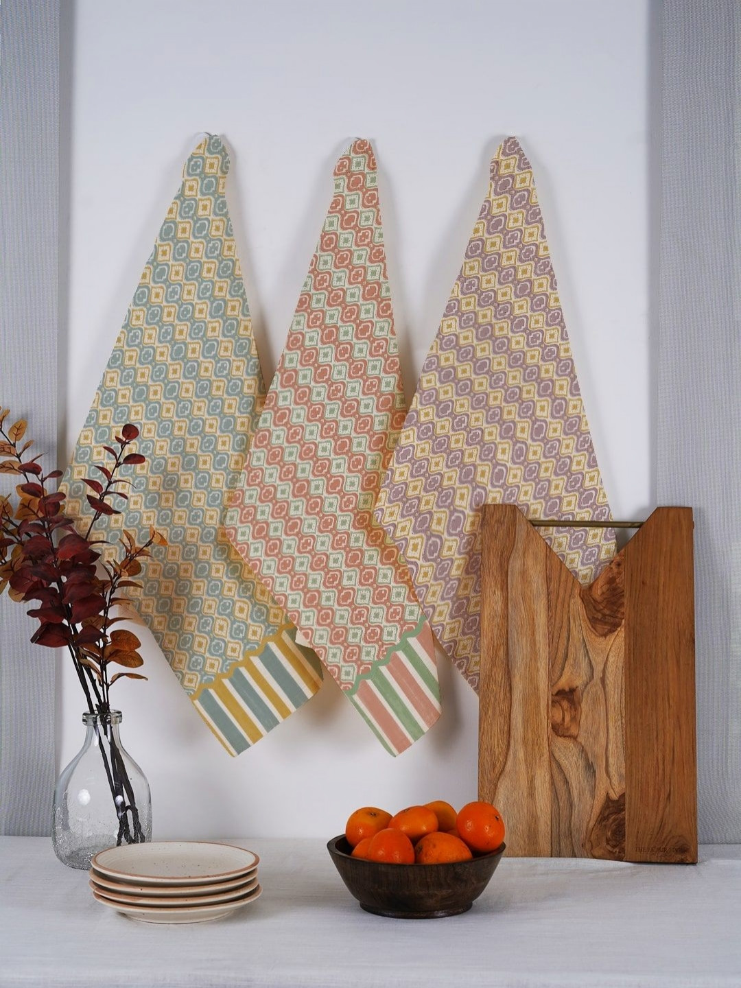 Ratan Cart Peach-Colored & Purple 3 Pieces Printed Cotton Kitchen Towels