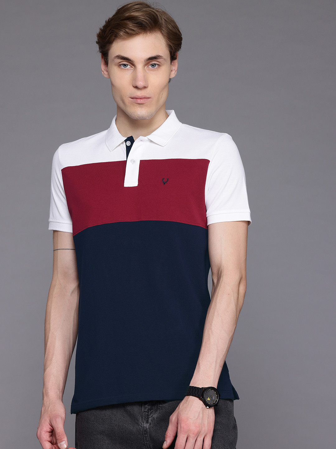 Allen Solly Polo Collar Regular Fit T-shirt with Hem Slits