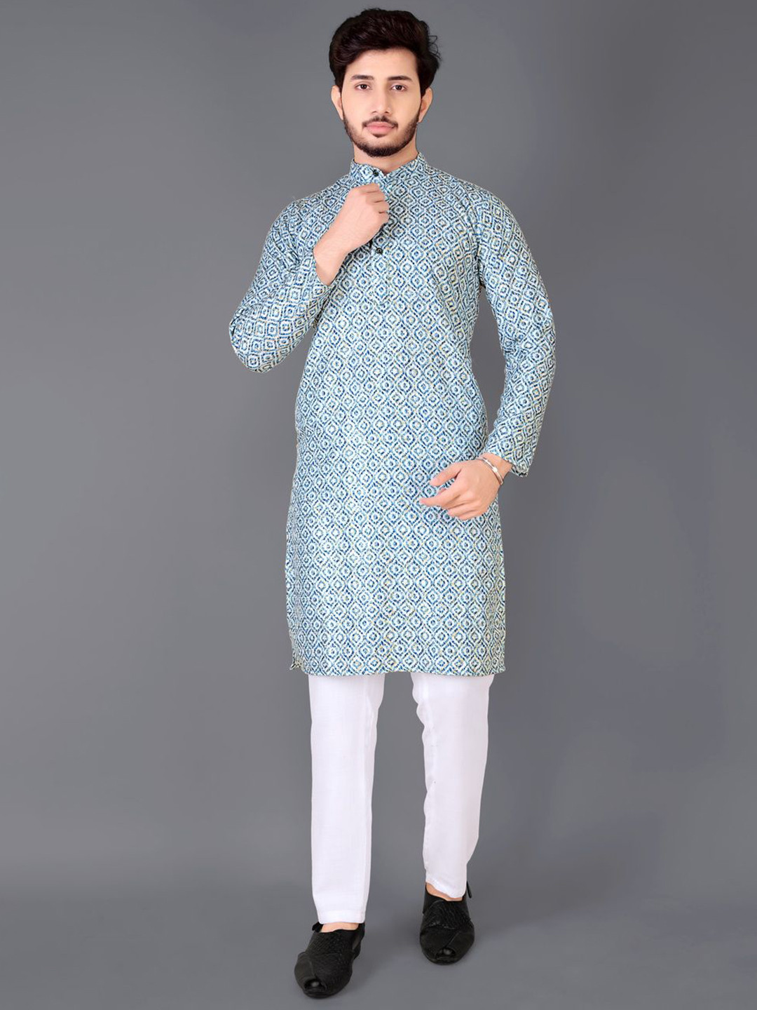 LADY BERRY Geometric Printed Mandarin Collar Straight Kurta