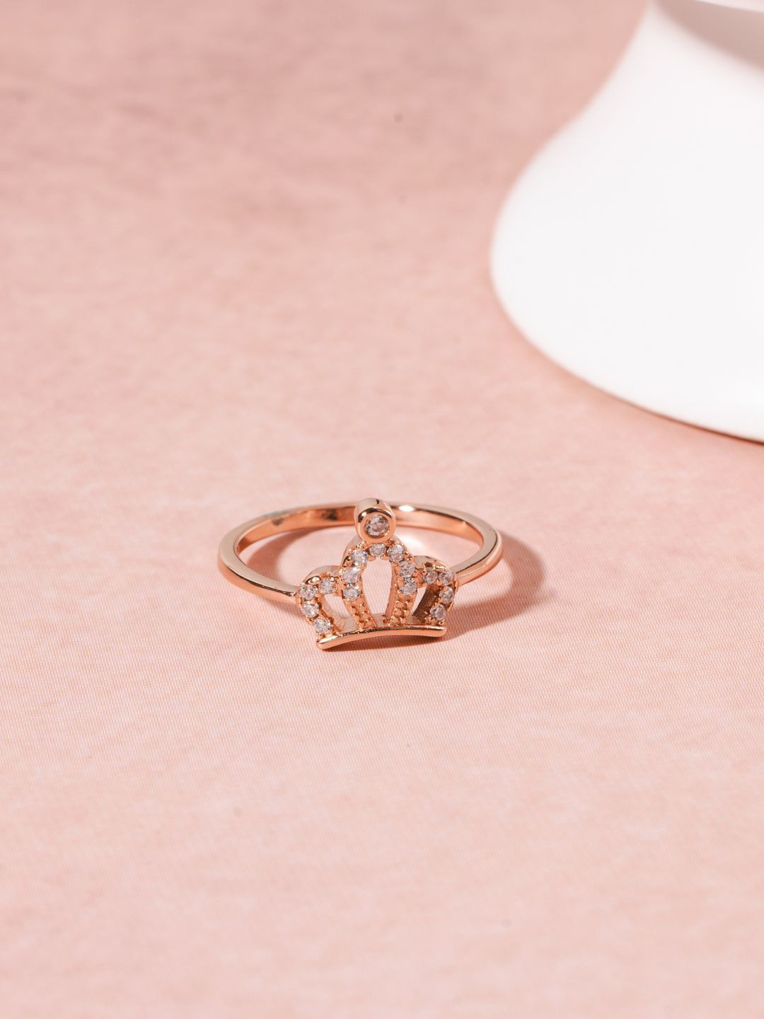 GLYTERS 92.5 Sterling Silver Rose Gold Plated Stone-Studded Crownbeam Finger Ring