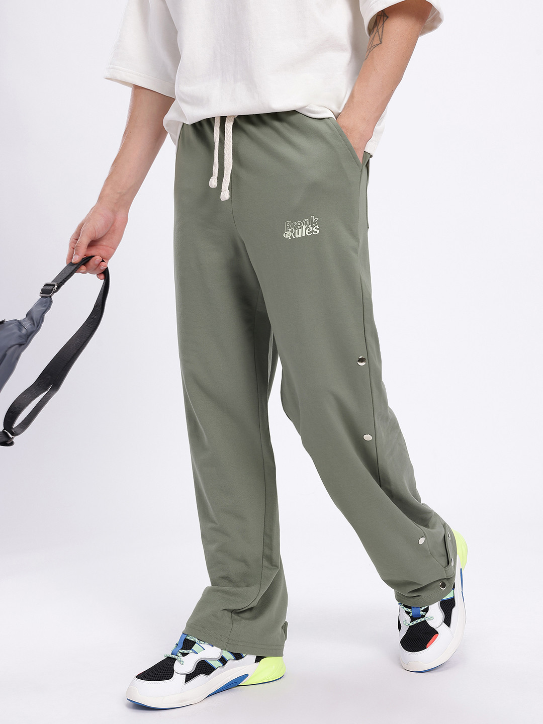 glitchez Men Side Rivets Baggy Fit Joggers
